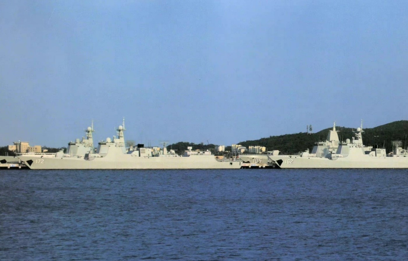 美国海军部长称，“中国使用奴工造军舰”