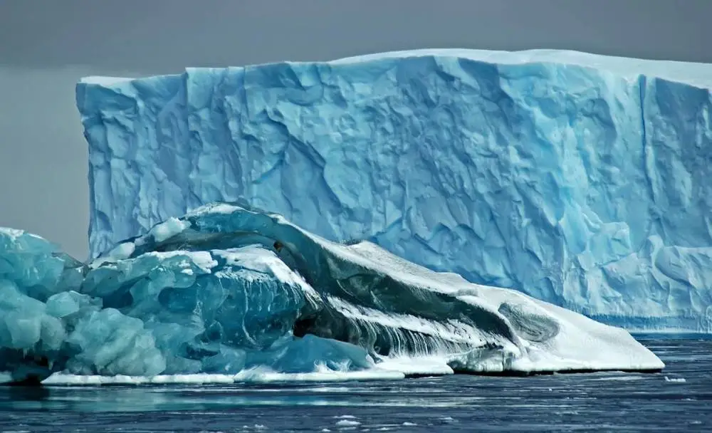 新原因确定了，南极冰架为什么融化