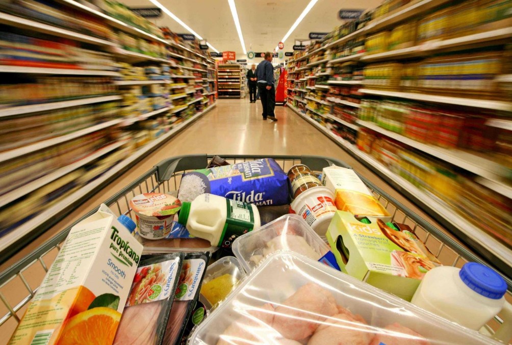 曾经热闹的大型超市，如今为何陷入发展困境？（2023大型超市陷入困境）