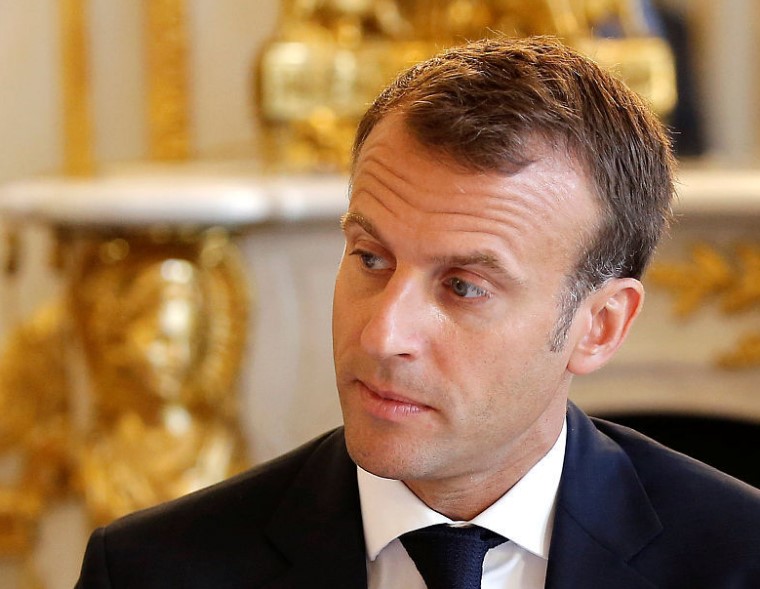 法国总统马克龙称希望中美维持现状，世界格局难维持（2023马克龙谈中美）