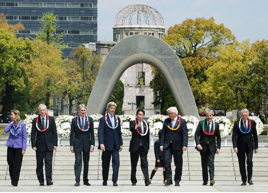 日本政府竟安排各国领导人向核爆慰灵碑献花（2023日本核爆慰灵碑）